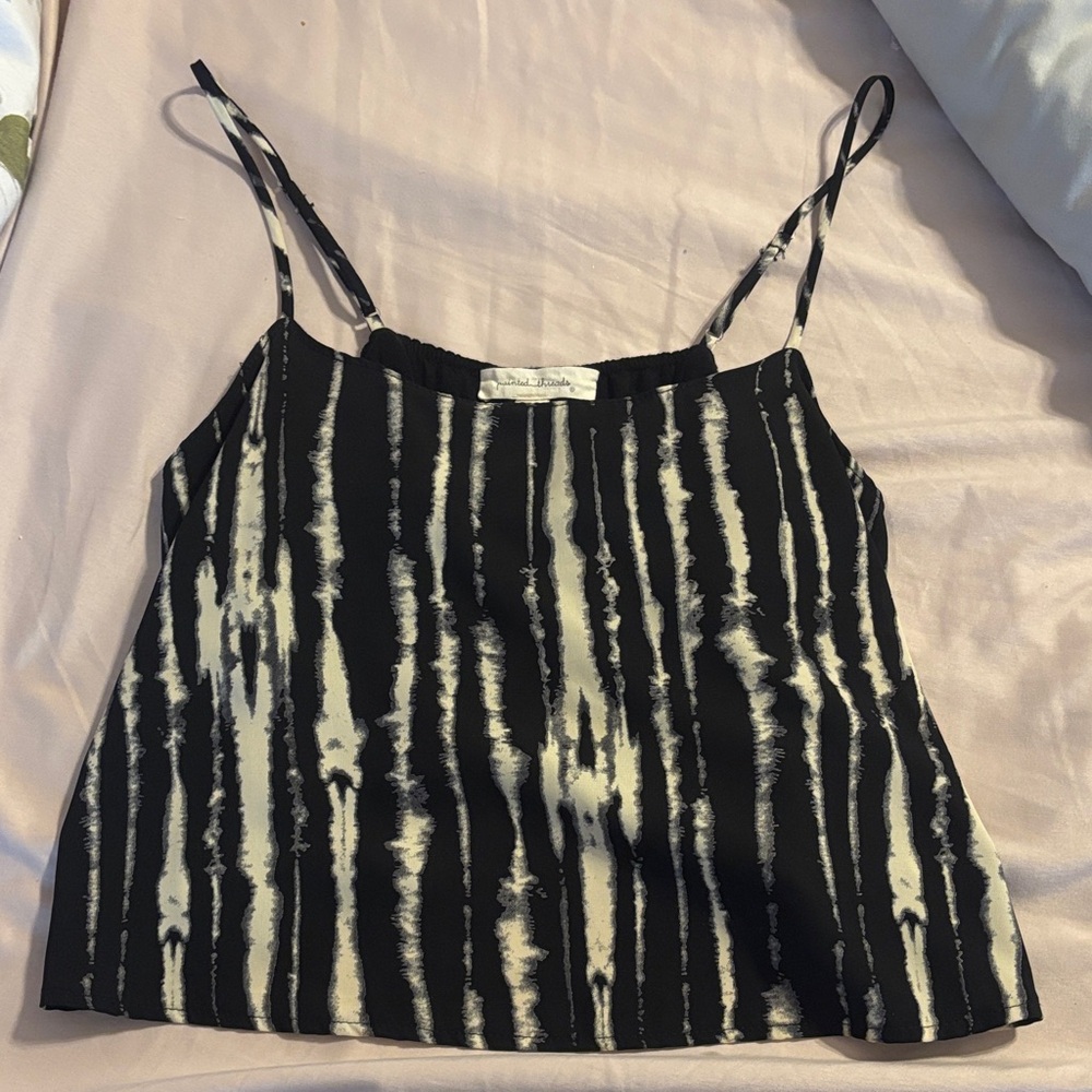 Women’s PAINTED THREADS cropped tank black/white MED NWOT